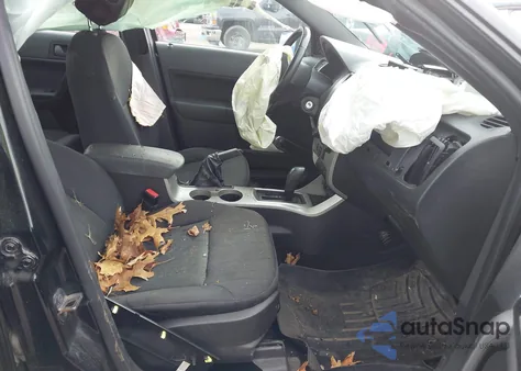 2011 Ford Focus Se from USA, damaged, VIN 1FAHP3FN7BW100184